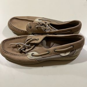 Women's Bluefish 2-Eye Boat Shoe size 8.5